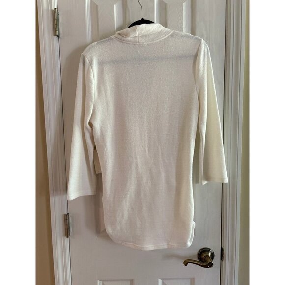 41 Hawthorn Wrap Top New - Picture 2 of 5